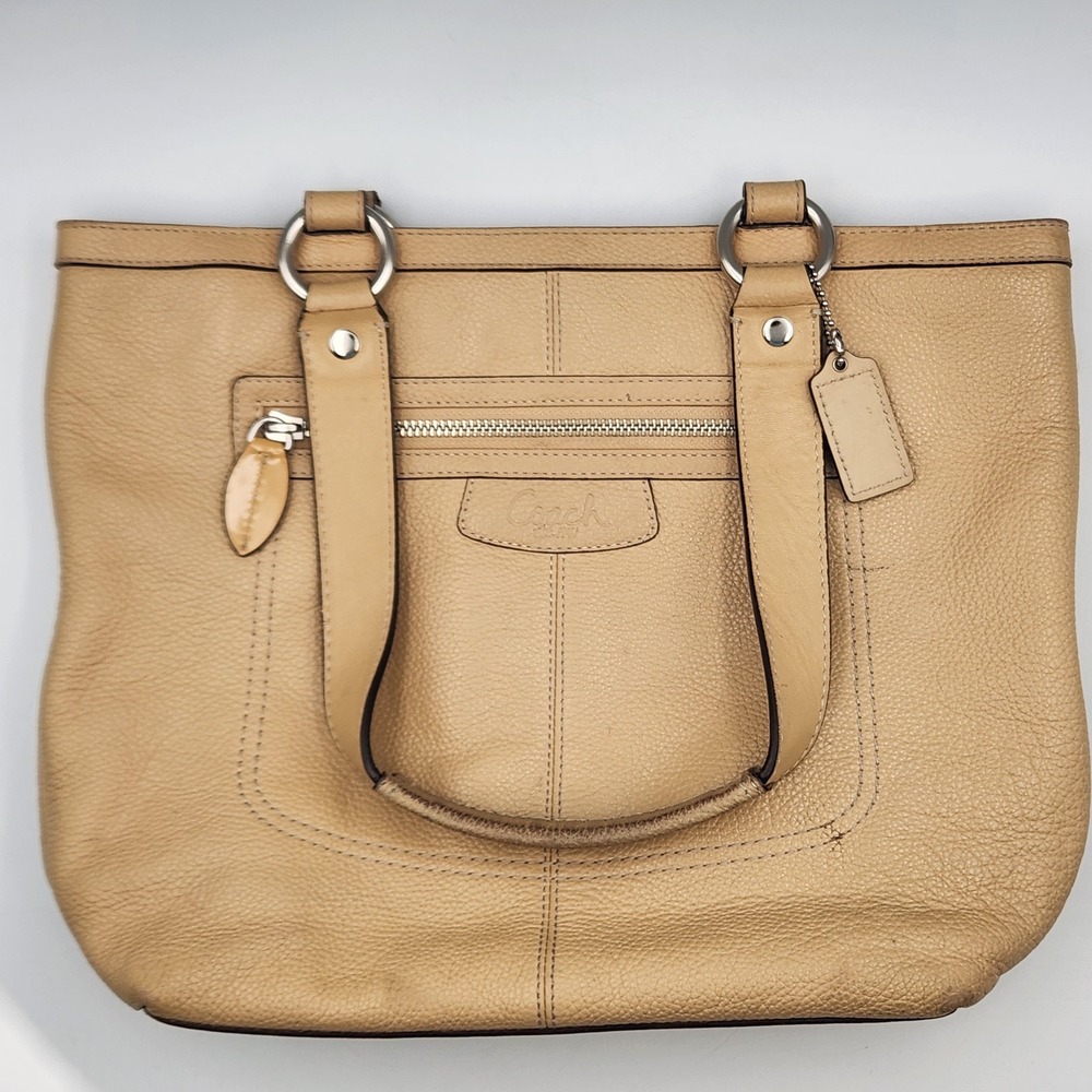 Coach Penelope Pebbled Leather Tote Bag F14683 Tan /‎ Beige Medium Handbag India